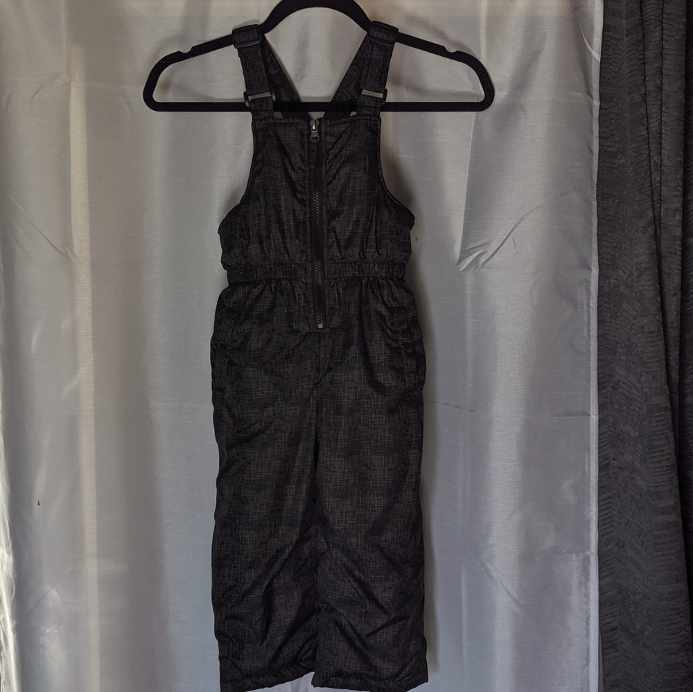 Toddler 3t black & gray snow-bib, like new!